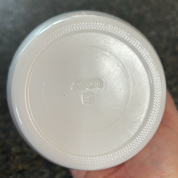 Milk Glass Ginger Jar - Picture 6 of 9